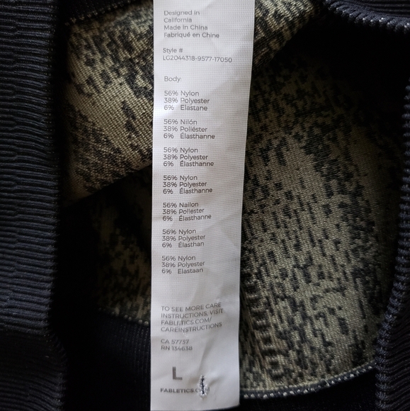 Fabletics Kamila Snake Print Brown & Tan Pull On Leggings Athletic Wear Sz L - Picture 9 of 9